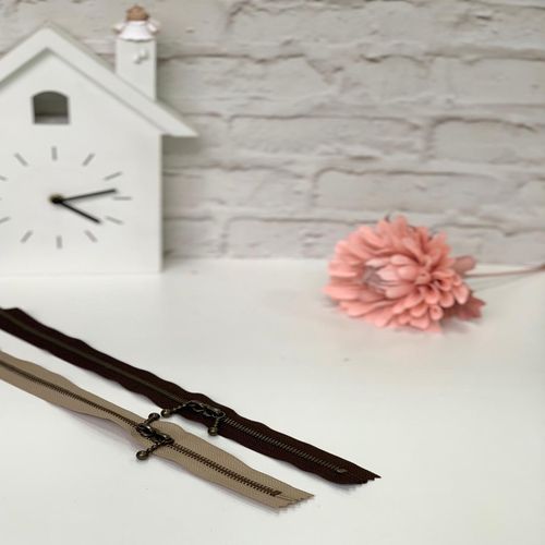 Фото Молния двухзамковая YKK 45 50 и 60 см 2