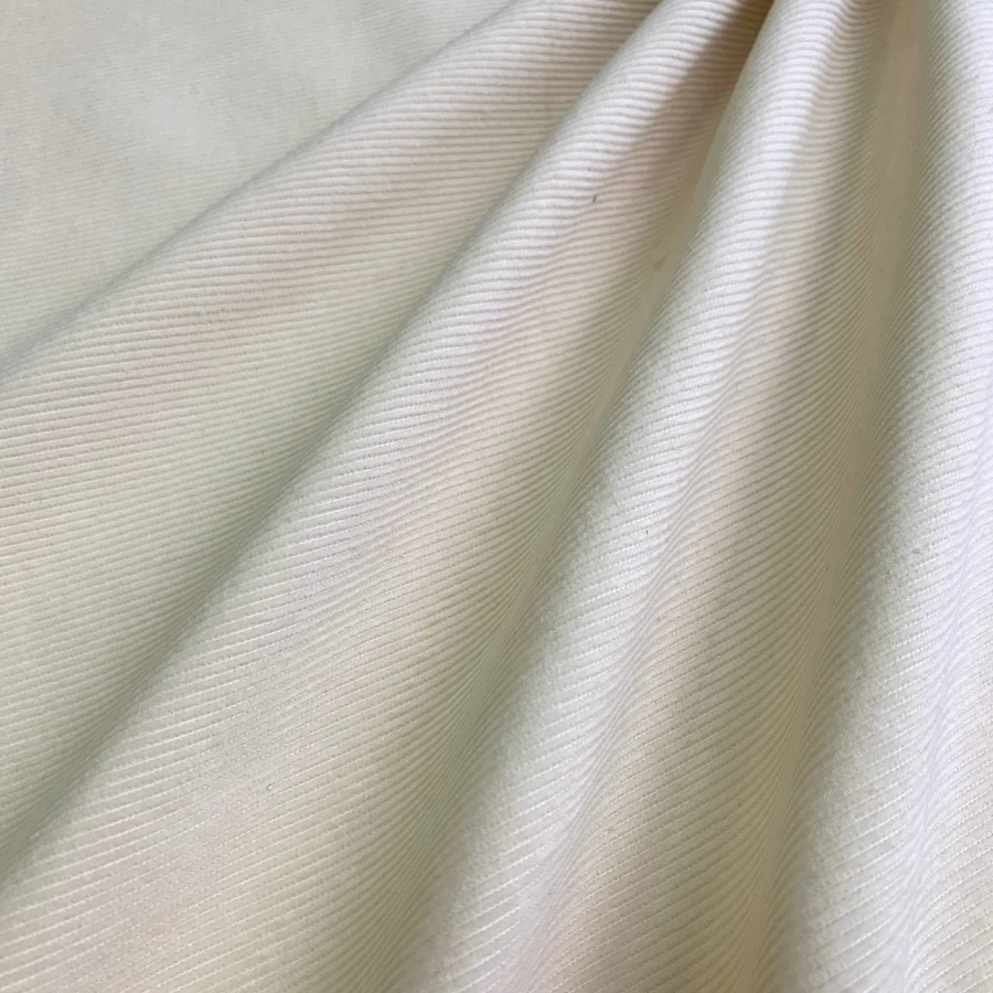 Микровельвет Zegna молочный
