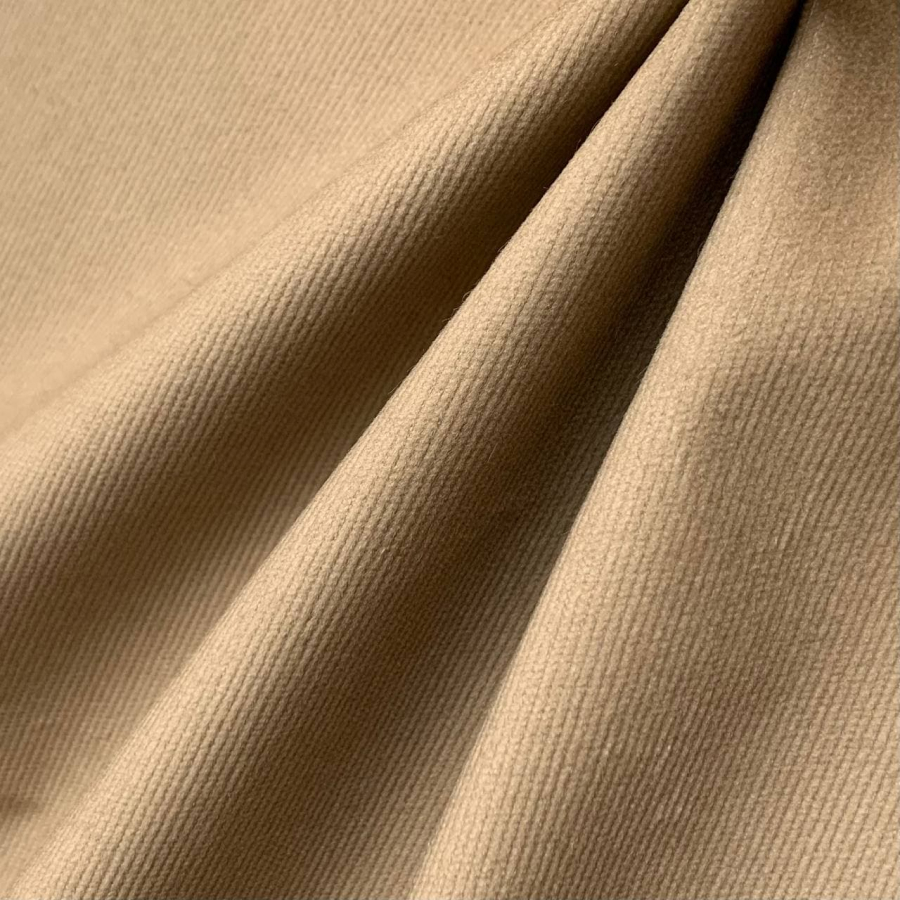 Фото Микровельвет 3 фирмы Max Mara размер отреза 50:42 см 1