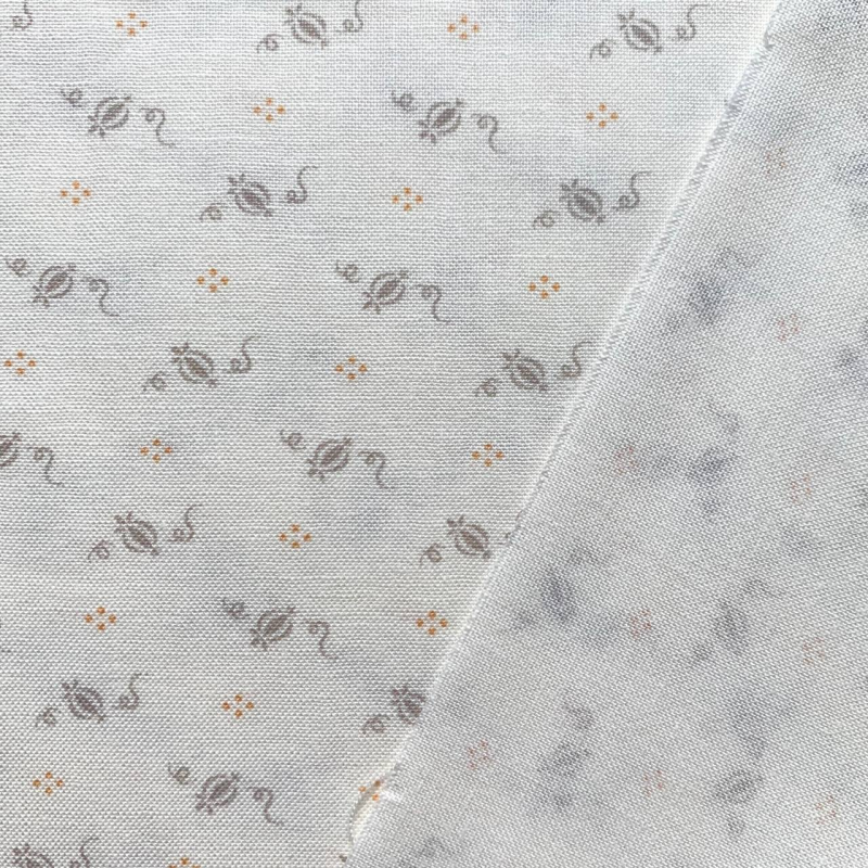 Фото Хлопок принт шиповник Moda fabrics 10:110 см молочный/серый 1