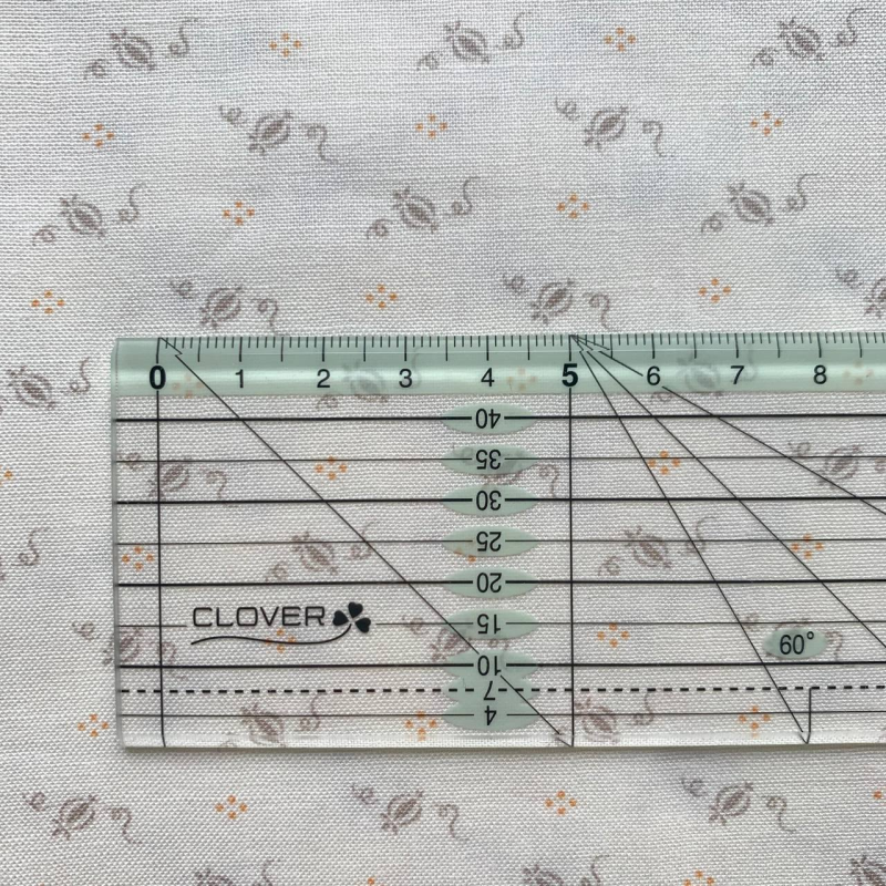 Фото Хлопок принт шиповник Moda fabrics 10:110 см молочный/серый 3
